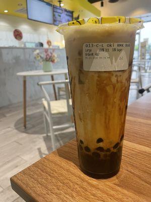 Okinawa roasted Milk tea with boba