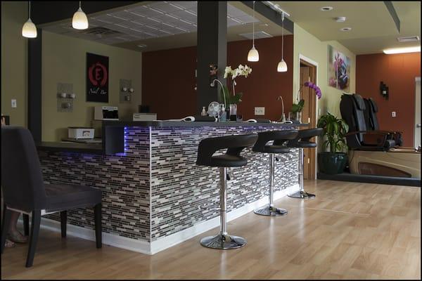 First Floor Nail Bar (photo by Pat McPeak)