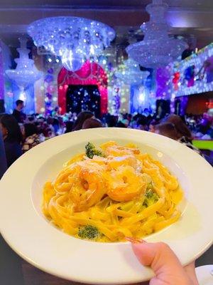 Shrimp Fettuccine Alfredo! So buttery and cheesy! Delicious! Chef came to visit our table! You are too kind, Tom! Thank you!