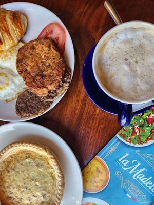 French breakfast, Quiche Lorraine, cappuccino