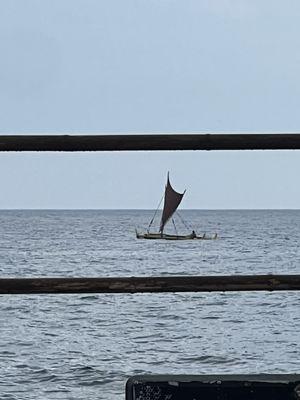 Cool Hawaiian canoe going behind their stage