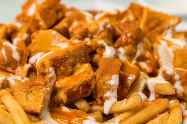 Buffalo chicken fries