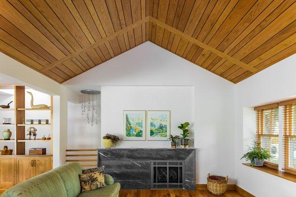 Cathedral ceiling in Living Room