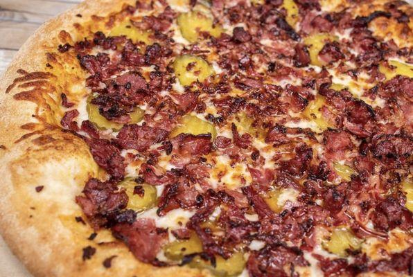 Customers Favorite "Pastrami Pizza"