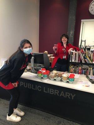 Barista - Natalia Taylor donating coffee to Musser Public Library