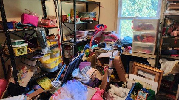 Moving Services:
Removing Clutter