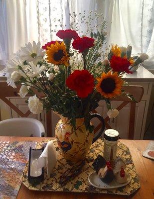 Cheerful bouquet for my kitchen table.