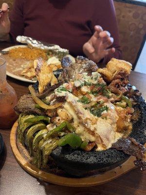 Molcajete for two