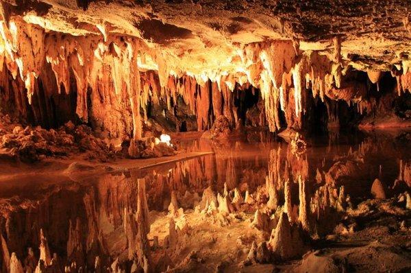 Luray Caverns (Luray, Virginia)