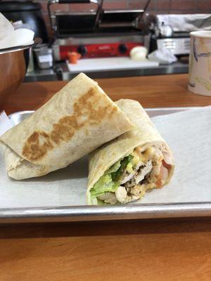 Chicken Wrap  Burrito de Pollo enrrollado