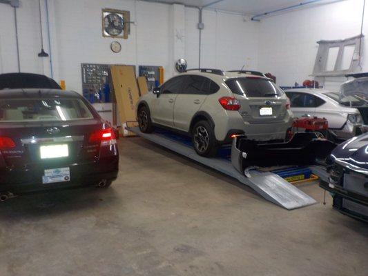 Repair Bays - Car-o-Liner frame equipment