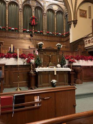 Altar at Salem on Christmas Eve.