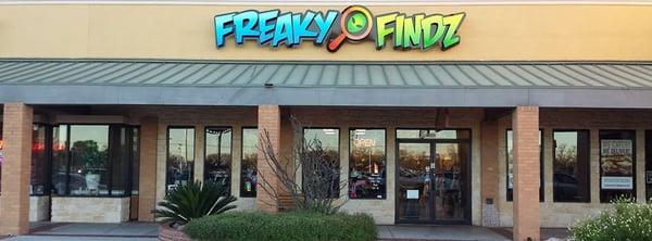 Freaky Findz storefront in New Braunfels, TX