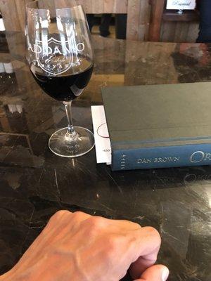 Good book, nice wine, Great place