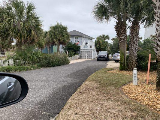 Driveway to Hibiscus suite