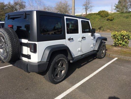 We applied a ceramic window film to this great looking Jeep Wrangler.