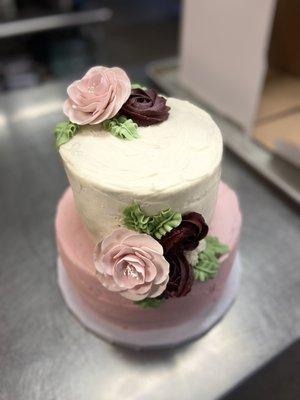 Beautiful red velvet wedding cake