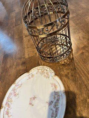 Snider's Hill Theatre Antique Mall - we left with a couple fun items