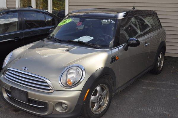 2011 Mini, such a great car priced at $6994! visit our website for more pics www.horselesscarriage.biz