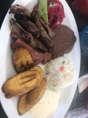 Plato tipico