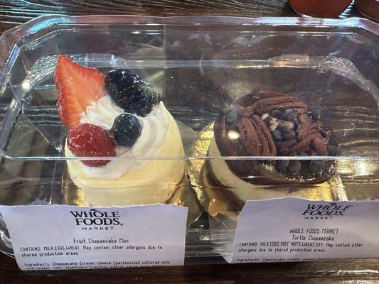 Fruit cheesecake and turtle cheesecake