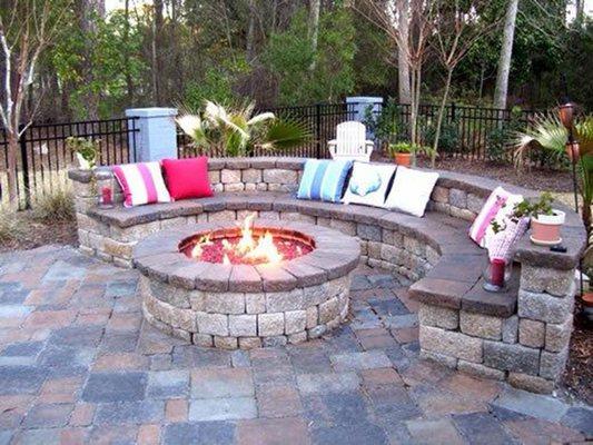 Fire pit and Patio