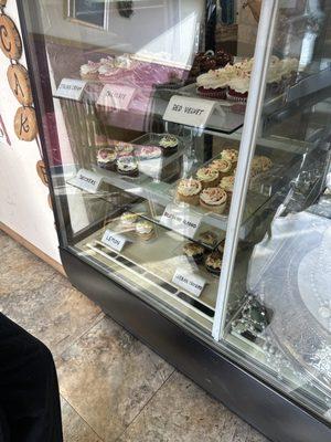 Cupcake counter