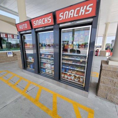 Grab & Go Snacks... Pay at window plz.  5/24/2023