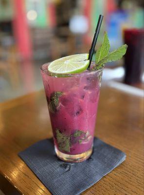 Blueberry mojito