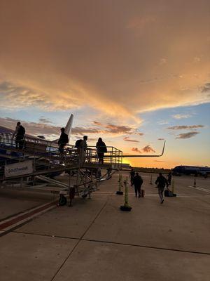 Long Beach Airport/Daugherty Field (LGB)