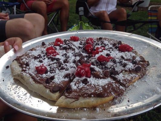 Dessert pizza