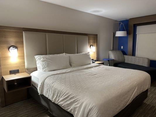 Holiday Inn Express & Suites Grand Rapids South - Wyoming, an IHG Hotel