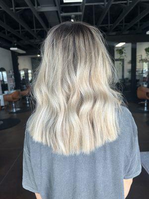 Custom blonding by Kelly