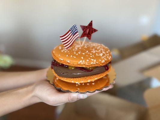 Amazing large hamburger shaped macaron