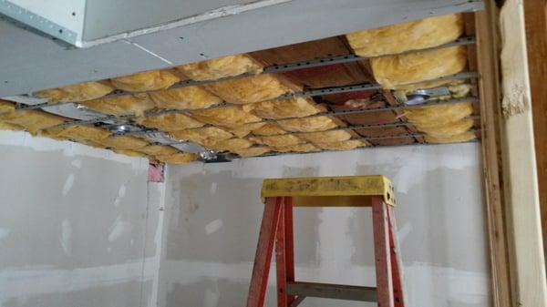 Insulation and sound proofing, vibration track