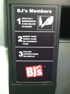 How-to scan your card and get gas (it's simple, I promise)