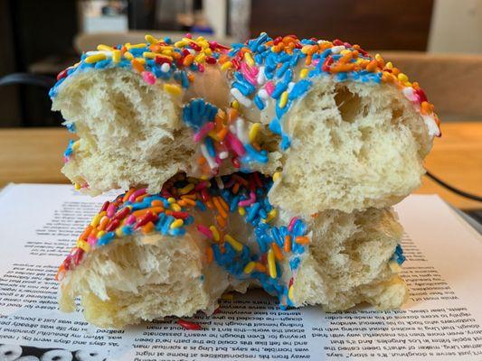 @endoedibles on Instagram 11/2/24
 
 Glazed Yeast Donut with Sprinkles