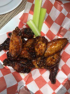 Garlic zinger wings