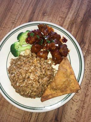 Lunch special C 4. General Tsos Chicken Lunch only $6.50