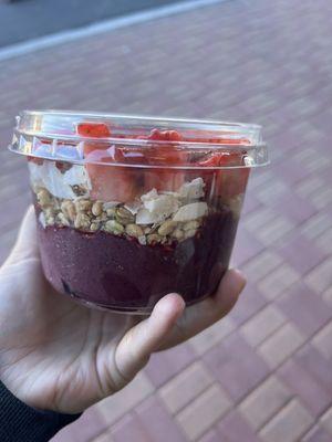 brazilian açaí bowl