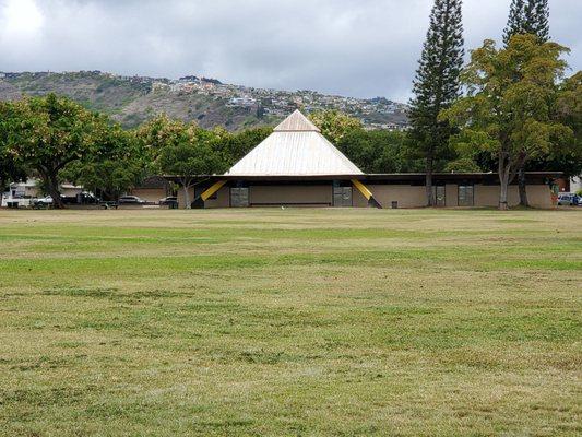 They have a pavilion & restroom at the Kahala Community Park.