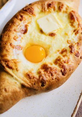 Acharuli Khachapuri