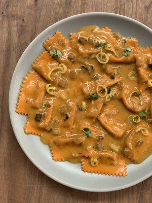 eggplant & burrata tortelli pasta kit (cook at home)