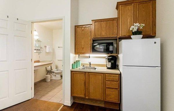 Elmcroft of Chesterley Model Apartment Kitchen Area