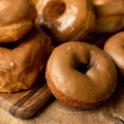 Maple cake icing donuts