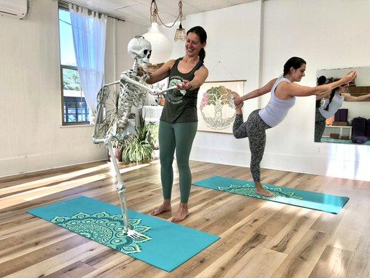 Perhaps you're not too stiff for yoga, if Sonny the Skeleton can manage dancer pose with an assist!