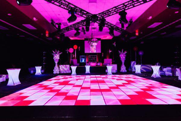 LED Dancefloor & Glow Furniture