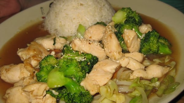 chicken with broccoli