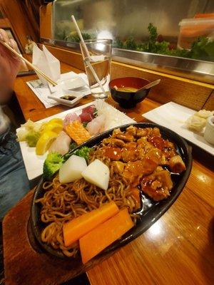 Teriyaki chicken with fried ramen