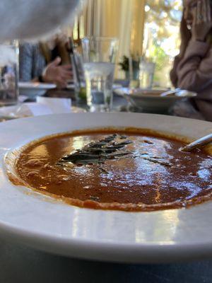 Tomato basil soup